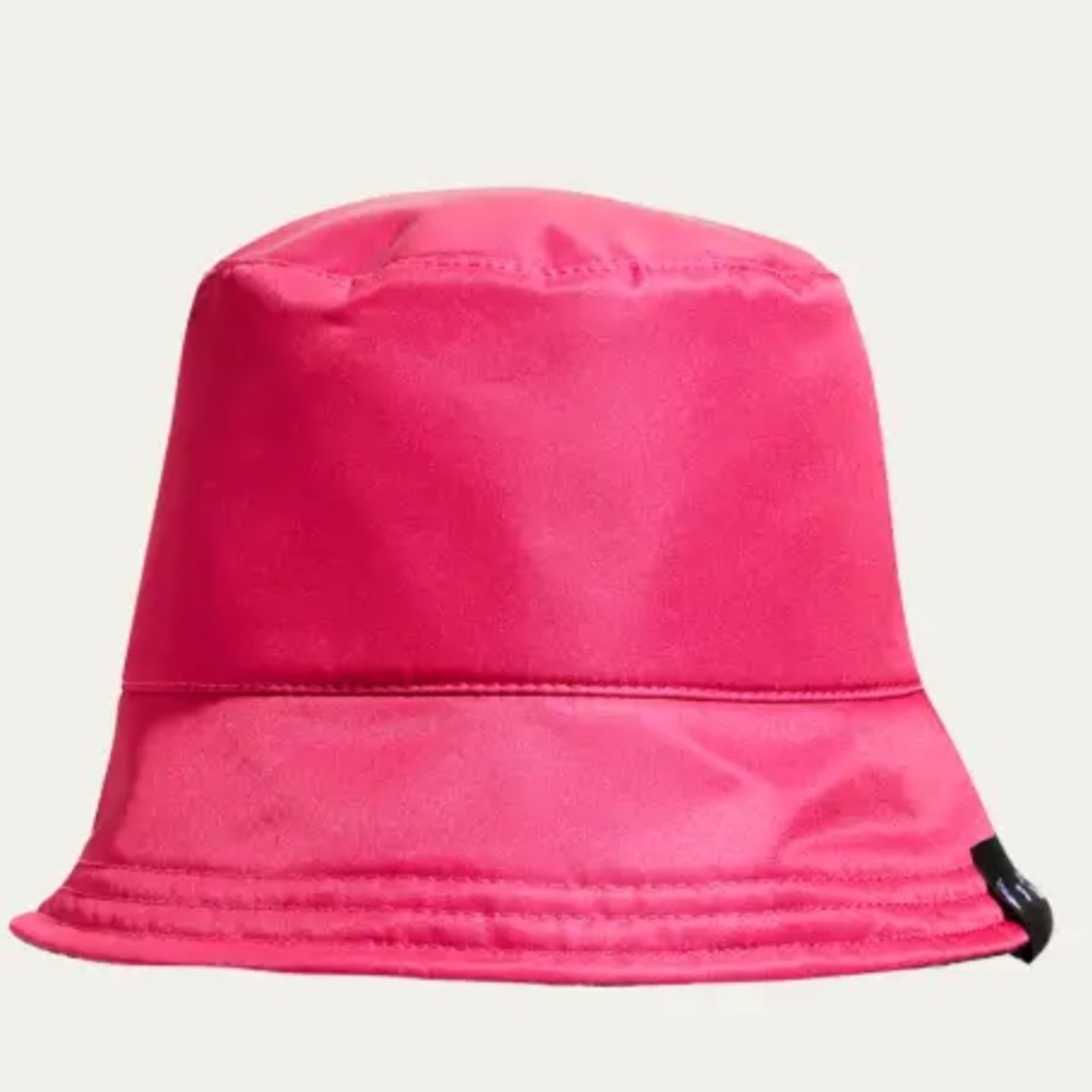 Off White Reversible Nylon Bucket Hat - image 1